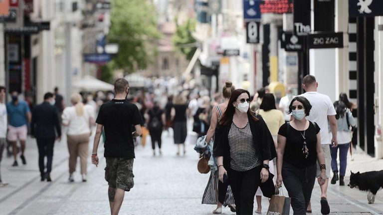 COVID-19/ Ulet numri i infektimeve në Greqi, 12 viktima në 24 orët e fundit