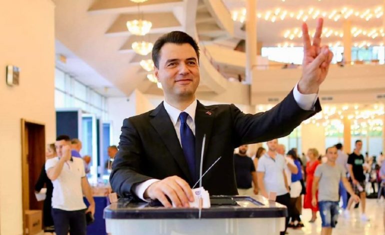 NGA BARDHI, TEK PALOKA E DUMA/ Miratohen drejtuesit e rinj të PD-së