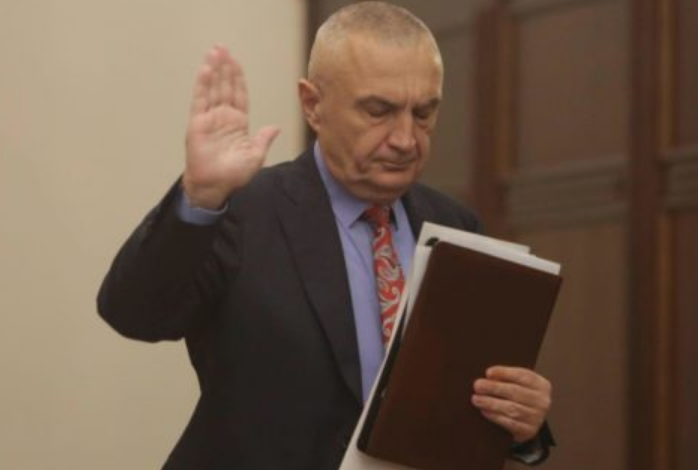 Patriotizmat e Presidentit nuk mbushin dot lugën e të papunit shqiptar