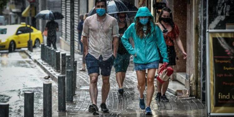 MOT ME SHI TË SHTUNËN/ Meteorologu grek: Në kufi me Shqipërinë priten stuhi