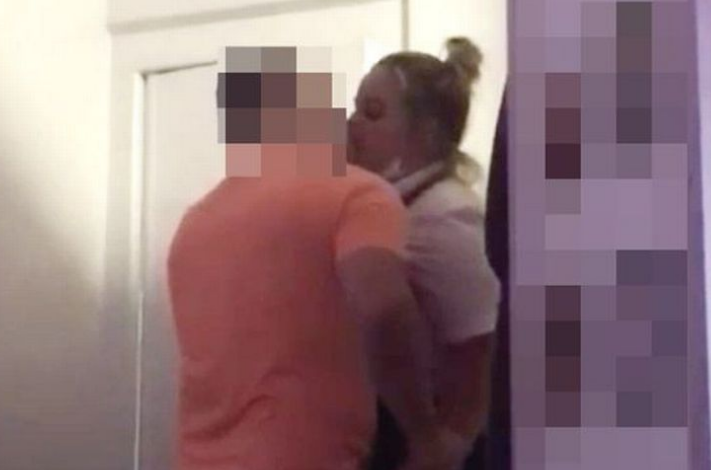 Porno yigit meni bezovta qila boshladi