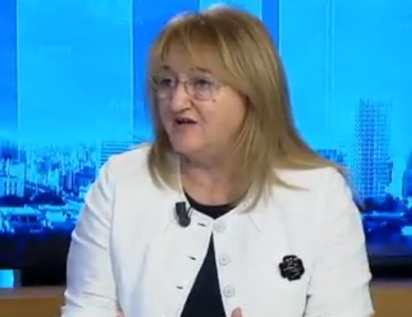 “VAKSINA NUK I DËMTON ORGANET RIPRODHUESE”/ Flet Mira Rakacolli: Vaksinimi i detyrueshëm edhe për…