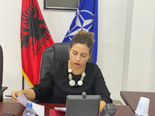 MINISTRAT E NATO-s NË TAKIM TË JASHTËZAKONSHËM/ Xhaçka: Shqipëria gati të presë mijëra afganë. Është…