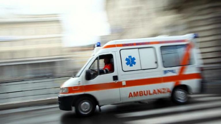 E RËNDË NË ITALI/ Bie nga dritarja ku po punonte, humb tragjikisht jetën i riu shqiptar