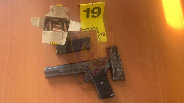 AKSION POLICOR NË LEZHË/ Drogë, armë dhe municion luftarak. Arrestohet autori në Mirditë (EMRI)