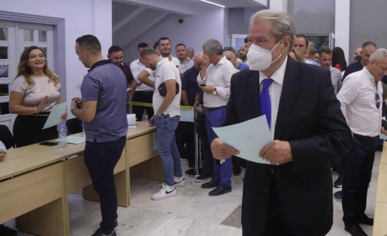 Ç’do të thotë kur “RD” flet për distancimin nga Berisha…