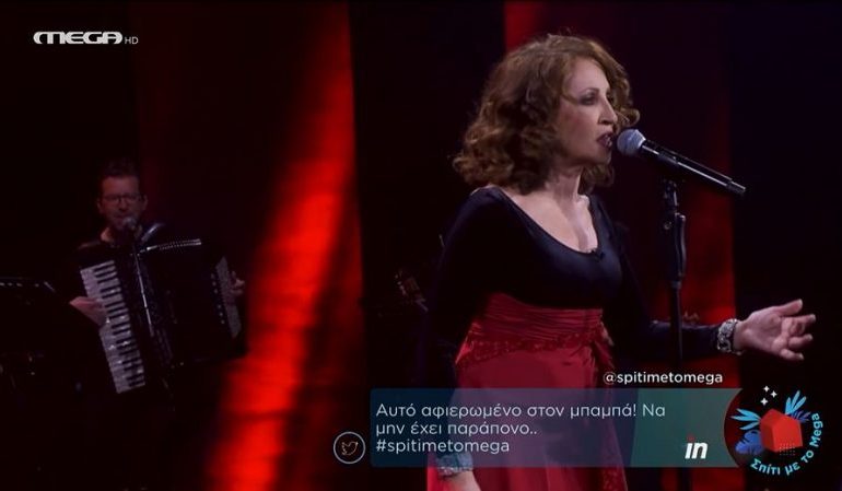 VIDEOLAJM/ Momenti kur këngëtarja greke këndon “25 Gërsheta”