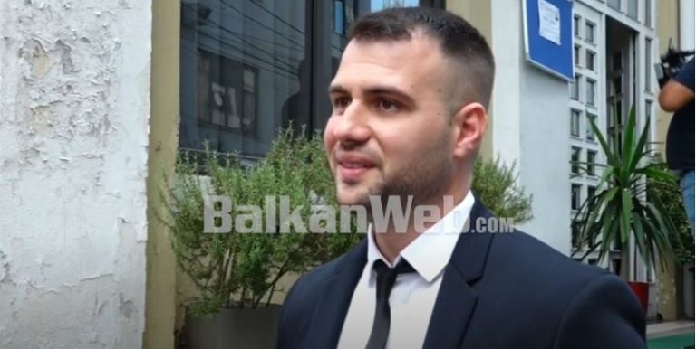 I JEPET LAMTUMIRA E KËNGËTARIT TË MADH/ Prek djali i Sherif Merdanit: S’do kisha zgjedhur kurrë një baba tjetër