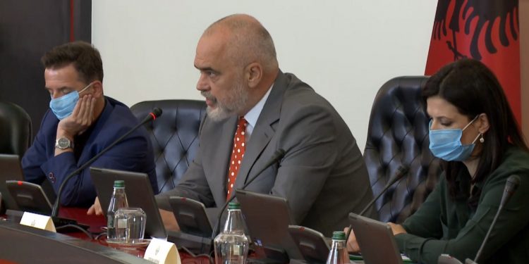 TAKIMI I FUNDIT PËR MANDATIN E DYTË/ Rama: Ja si do të jetë qeveria e re dhe kur do të shpallet