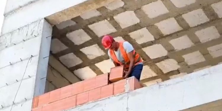 “APARTAMENTE FALAS”/ Rama: Lagjia e re e Rilindjes së Shijakut, një shëmbëlltyrë urbane e respektit