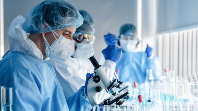 STUDIMI: Varianti afrikan 57% më vdekjeprurës se varianti britanik