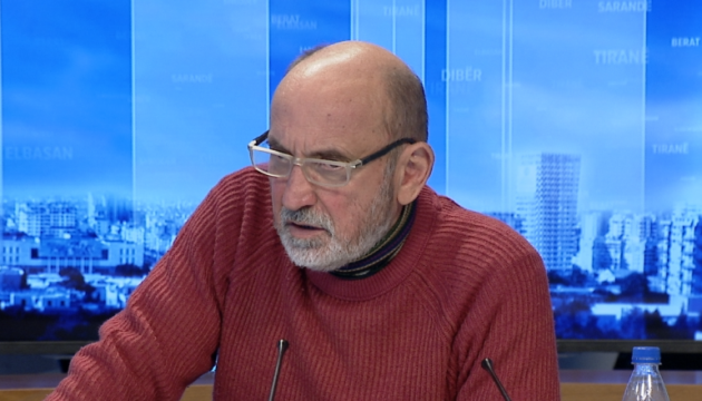 “BASHA POLITIKAN I PAFUQISHËM”/ Lubonja: Më mirë pa opozitë sesa kështu, janë të kapur dhe të trembur