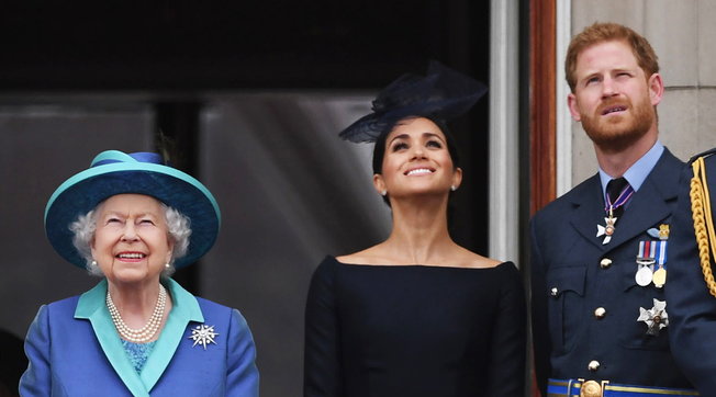 “MJAFT MË”/ Mbretëresha Elizabeth humb durimin, gati të çojë në gjyq Harry dhe Meghan