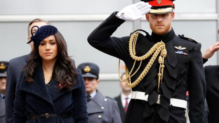 “JEMI PA FJALË…”/ Princi Harry dhe Meghan Markle flasin për kaosin në Afganistan: Bota është…