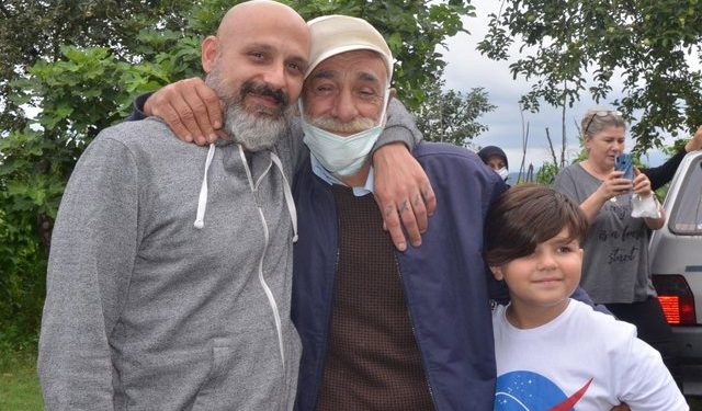 HISTORIA E RRALLË/ Italiani gjen babanë turk pas 36 vitesh, kishte vetëm një fotografi