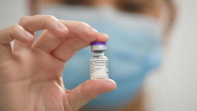 VAKSINIMI/ Pfizer pritet të marrë miratimin e plotë në shtator