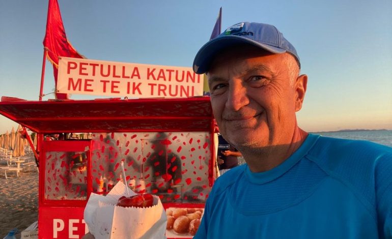 “PETULLA KATUNI ME TË IK TRUNI…”/ Ilir Meta poston FOTON nga plazhi: Nuk mund ti rezistoja…