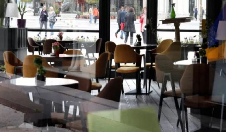 RRITJA E INFEKTIMEVE TË REJA/ Kosova me MASA të reja, mbyllen klubet e natës, kërkohet pasaportë…