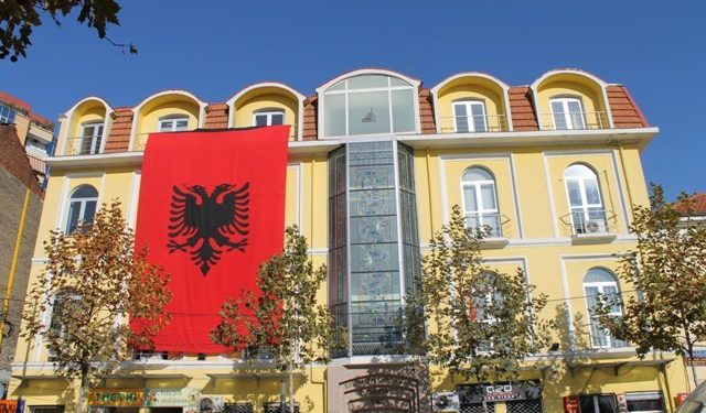STREHIMI I AFGANËVE NË SHQIPËRI/ Komuniteti Mysliman i Shqipërisë: Të gatshëm të ndihmojmë…