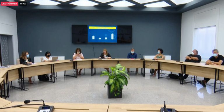 A DO TË SHTRËNGOHEN MASAT NGA RRITJA E INFEKTIMEVE? Komiteti i Ekspertëve pritet të dalë në konferencë