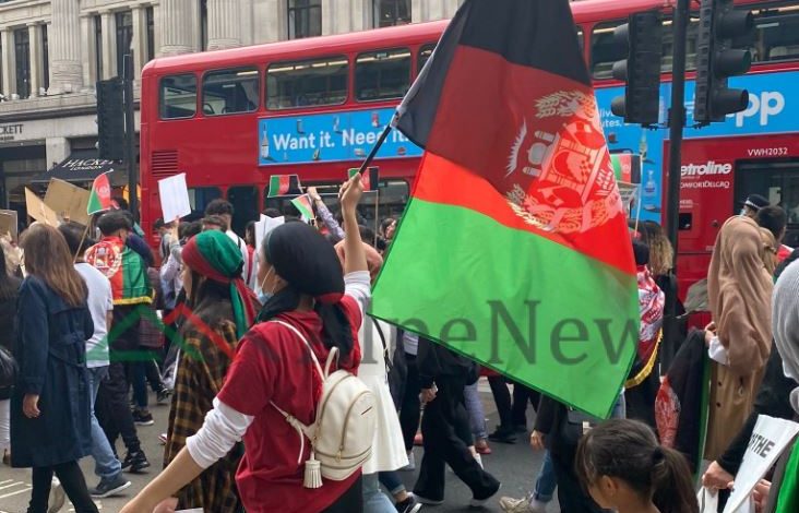 PAMJET/ Protesta në Londër, emigrantët AFGANË bëjnë thirrje për PAQE