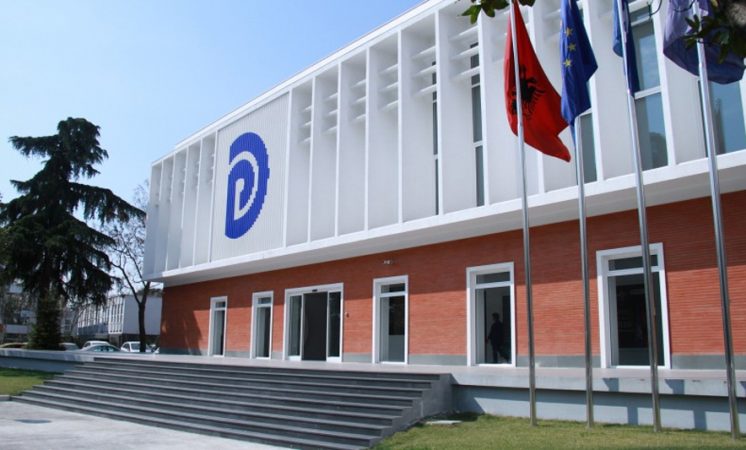 PD MBLEDH SOT KËSHILLIN KOMBËTAR/ Zyrtarizohen emrat e drejtuesve të rinj të Departamenteve. Katër pikat në rendin e ditës
