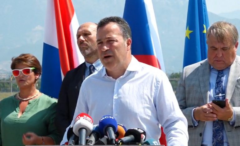 ARDHJA E AFGANËVE/ Peleshi: Shqipëria është ngritur në lartësinë e përgjegjësisë që i takon. Do t’i presim…