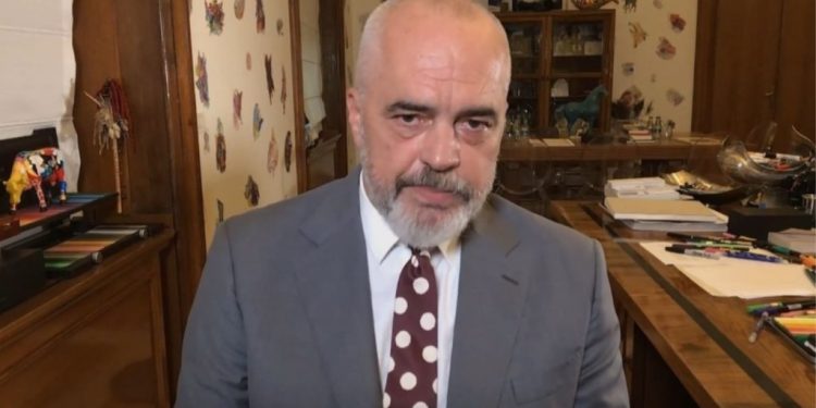 “ZAHO MUND TË ZGJEDHË TË JETË HEBRE”/ Rama për afganët: Janë njerëz, jo etiketa që lidhen me ngjyrën dhe fenë