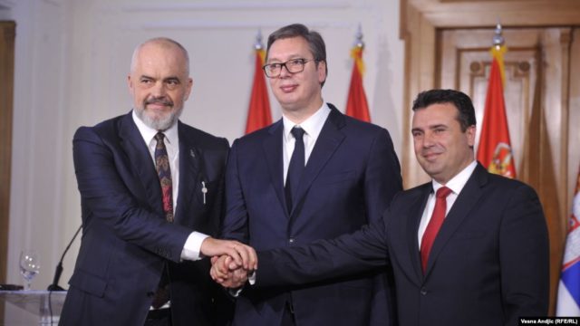 “AI QË ËSHTË KUNDËR MARRËVESHJES…”/ Politikani serb: Rama, Vuçiç dhe Zaev meritojnë çmimin Nobel për Paqe për “Open Balkan”