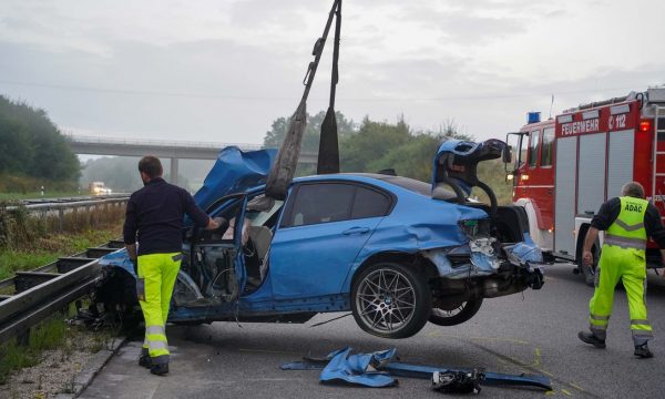 AKSIDENT TRAGJIK NË GJERMANI/ Ndërron jetë shqiptari 23-vjeçar, policia: S’mbante rrip sigurimi
