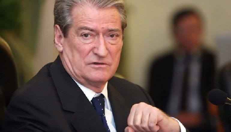 PUBLIKOHEN DOKUMENTAT/ Berisha ka gënjyer në Formularin e Dekriminalizimit, është falsifikuar regjistri i Gjendjes Civile