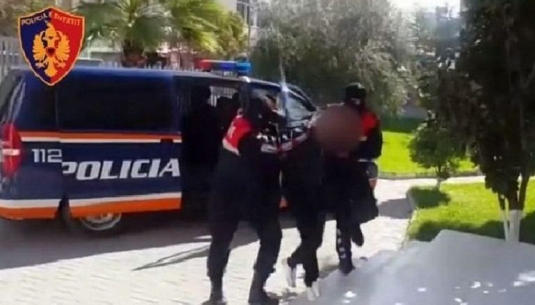 PLAGOSËN RËNDË NJË 44-VJEÇAR DHE I DËMTUAN…/ Arrestohet babai me dy djemtë në Tropojë