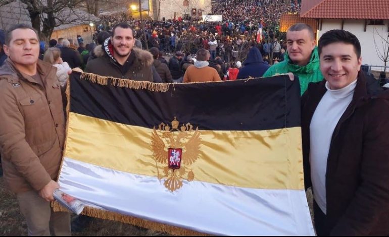 DALIN FOTOT/ Kush janë 2 personat me veprimtari kriminale që po bllokojnë rrugët në veri të Kosovës