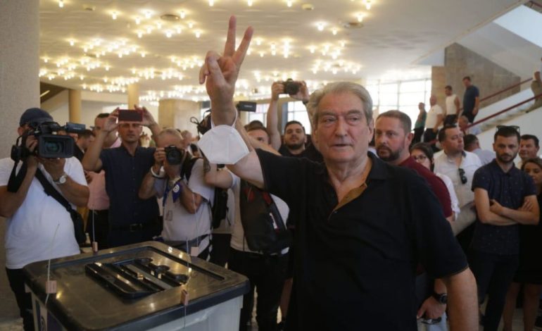 A DO JETË NË KUVEND MË 10 SHTATOR? Sali Berisha jep përgjigjen përfundimtare