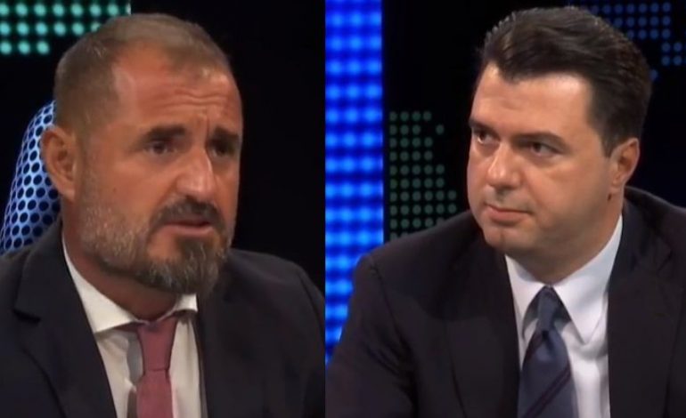 NUK “PËRMBAHET” Çim Peka: Lul, s’të pyet kush ty për të mbledhur Kuvendin. Të shkarkojnë me një fishkëllimë
