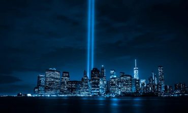 20 VJET NGA 11 SHTATORI/ Xhaçka: Sot më të bashkuar se kurrë kundër terrorizmit, në nder të viktimave që humbën jetën