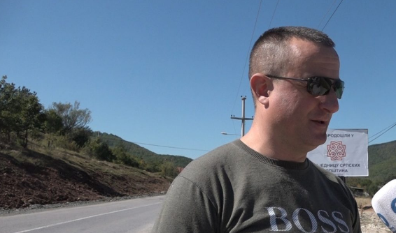 SITUATA E TENSIONUAR NË VERI/ Banori serb: Kurti e Vuçiç të na lënë të jetojmë të qetë