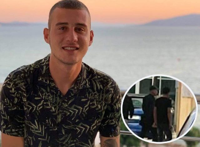 I BIRI VRAU POLICIN NË KRYE TË DETYRËS/ Babai i Aldi Ramës vjen nga Greqia për varrimin e tij (FOTO)