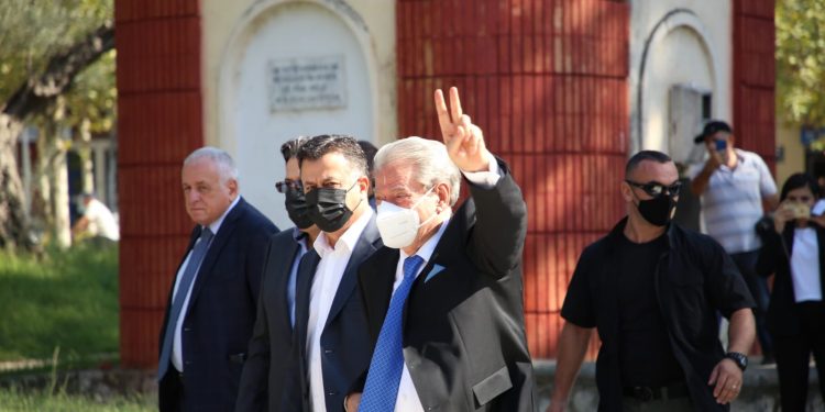 PASI U BETUA/ Berisha “sfidon” Bashën: Grupi parlamentar i PD është grupi im, në asnjë mënyrë s’do…