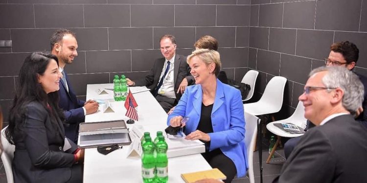“PROJEKTE TË REJA TË PËRBASHKËTA”/ Balluku takon Sekretaren e Departamentit Amerikan të Energjisë