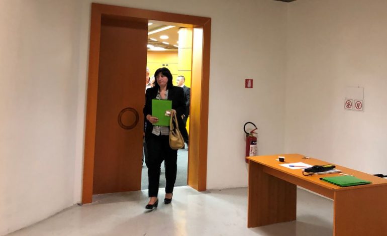 PROBLEME ME SHËNDETIN/ Qeveria akordon 1.2 milionë lekë për prokuroren e Pukës