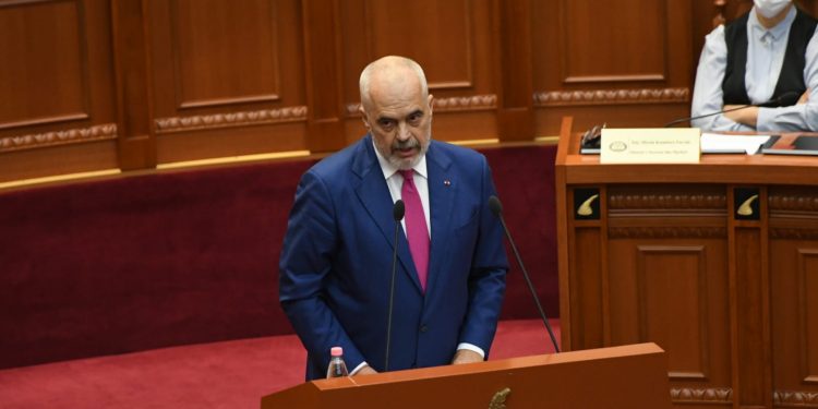 PARALAJMËRIM PËR BASHKITË/ Rama: Kush nuk pastron mjedisin, nuk përfiton fonde! Më 1 qershor…