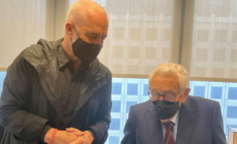 PUBLIKON FOTOT/ Rama takohet me Henry Kissinger në SHBA: Legjenda e politikës së jashtme amerikane