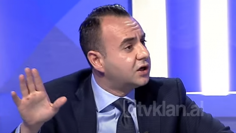 “ORE KU E ÇON MUSHKA?” Balliu shpërthen ndaj Bashës: Me ata vendim, ai nuk rri më kryetar