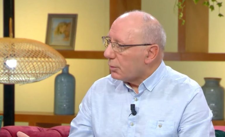 “TË PËRSHPEJTOHET VAKSINIMI PARA SE…”/ Mjeku Sulçebe: Doza e tretë duhet për kategori të caktuara
