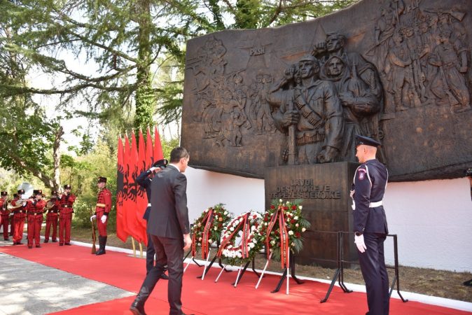 79-VJETORI I KONFERENCËS SË PEZËS/ Veliaj: Kjo ditë përkon me votimin e qeverisë, si një besëlidhje e re për…