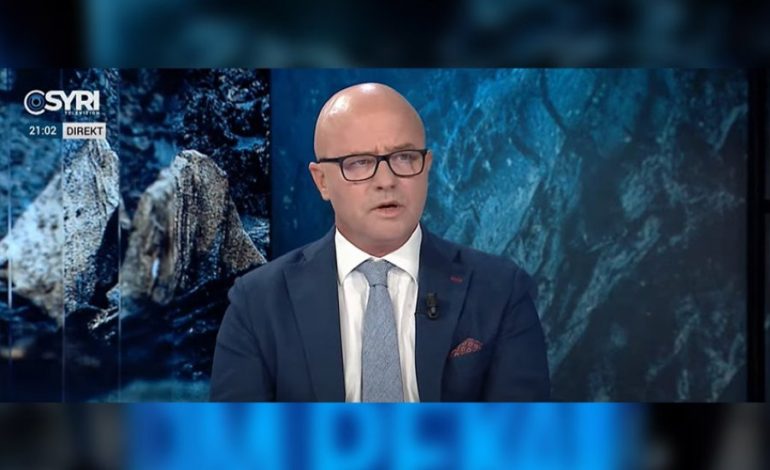 ÇUDIT Strazimiri: Berisha është maja e diamantit antikorrupsion
