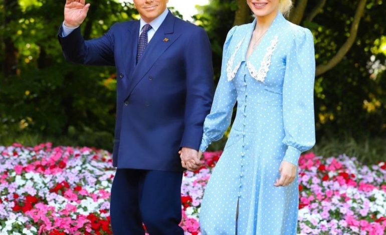 “DASHURIA IME…”/ Berlusconi në lidhje me deputeten e partisë së vet, 54 vjet më e re (FOTOT)