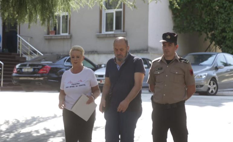 HABIT Edmond Budina, i shkon Metës në zyrë dhe i kërkon të mos dekretojë Ramën si kryeministër: Ne jemi…