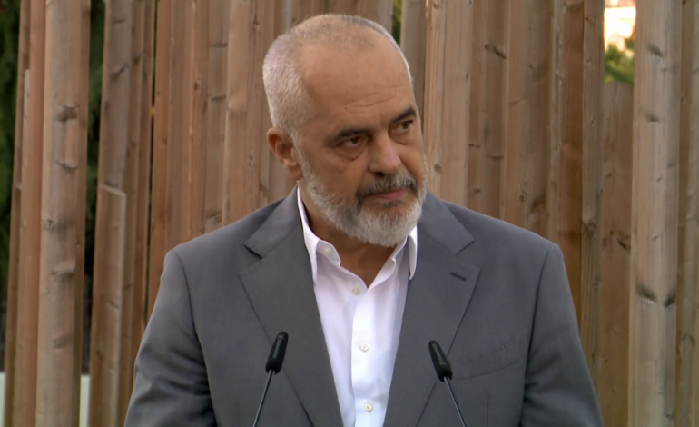 TRAGJEDIA NË TETOVË/ Rama: Ngushëllime familjeve të viktimave, përqafime vëllazëror për krejt komunitetin…